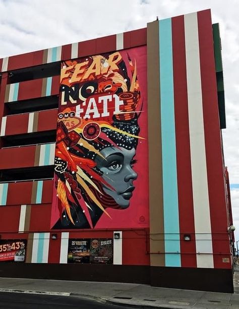 Downtown Las Vegas Art Murals Las Vegas Art, Tristan Eaton, Things To Do In Vegas, Vegas Attractions, Seven Magic Mountains, Vegas Travel, Street Art Artists, Different Forms Of Art, Nevada Usa