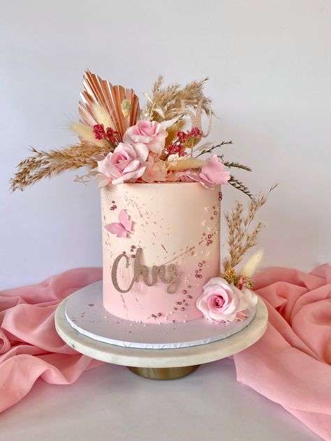 Birthday Drip Cake, 25th Birthday Cakes, Happy Anniversary Cakes, Girly Cakes, New Birthday, Elegant Birthday Cakes, Pink Birthday Cakes, 50th Birthday Cake, Creative Birthday Cakes