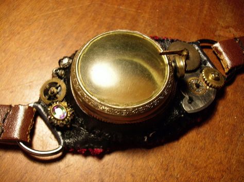 Steampunk Eyepatch 5 by CrimsonLotus, via Flickr Fantasy Eyepatch, Goth Eyepatch, Steampunk Eyepatch, Steampunk Eye, Steampunk Goggles On Head, Pirate Eye Patches, Steam Punk Jewelry, Neo Victorian, Steampunk Accessories