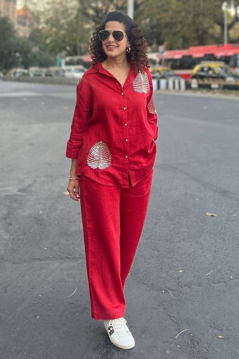 Red Coord Set Outfit, Cord Set Outfit Women Indian, Co Ords Outfits, Stylish Kurtis Design, Sets Outfit, Cord Set, Stylish Short Dresses, Casual Indian Fashion, Womenswear Fashion