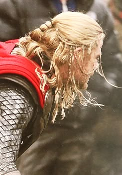 Thor Long Hair, Thor Hairstyle, Thor Hair, Comic Thor, Elven Hairstyles, Pirate Hair, Thor Costume, Female Thor, Viking Character