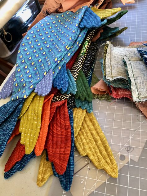 Fish Pillow, Fabric Fish, Yellow Fish, Big Knits, Handmade Inspiration, Fish Drawings, Fabric Toys, Fish Patterns, Old Jeans