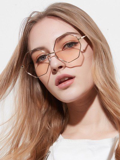 Sunglasses Women Pink, Stylish Sunglasses Women, Glasses Women Fashion Eyeglasses, Cute Glasses Frames, Glasses Frames Trendy, Classy Glasses, Trend Sunglasses, Fancy Glasses, Glasses Trends