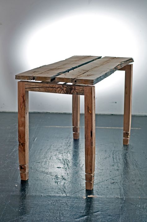 Raw Furniture, Plywood Table, Wood Table Diy, Dining Table Rustic, Rustic Wooden Table, Woodworking Inspiration, Rustic Dining Room, Diy Holz, Design Table