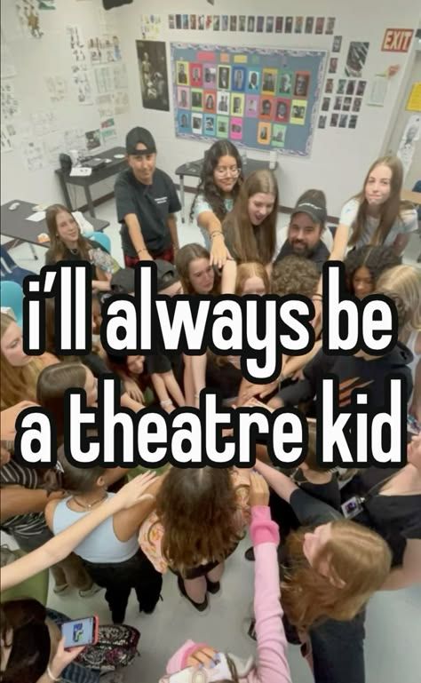 Musical Theater Room Ideas, Funny Musical Theatre Memes, Theatre Kids Funny, Theatre Kid Aesthetic, Musical Theatre Aesthetic, Theater Kid Memes, Musical Theatre Humor, Theater Kid Problems, Theatre Aesthetic