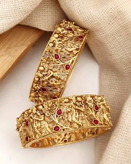 Big Earrings Gold, Kada Bangles, Latest Gold Jewellery, Gold Jewellry, Gold Earrings Models, Fancy Jewelry Necklace, Circle Mehndi Designs, Gold Necklace Indian, 22k Gold Jewelry