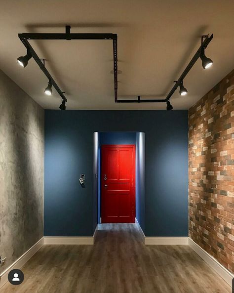 Loft Closet, House Makeovers, Music Studio Room, Casa Vintage, Studio Room, Lighting Design Interior, Industrial House, Decor Home Living Room, Office Interior Design