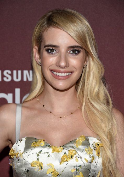 Pin for Later: All Hail the Scream Queen! Look Back on Emma Roberts's Hollywood Evolution 2015 Emma Roberts Style, 80s Celebrities, Natural Beauty Diy, Emma Rose, The Scream, Brock Lesnar, Karen Gillan, Scream Queens, Emma Roberts