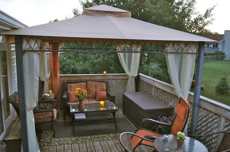 possible solution to our upstairs balcony/porch... use the screen tent to shield from the rain/mist Gazebo On Balcony, Balcony Gazebo Ideas, Deck Tent Ideas, Screen Gazebo On Deck, Balcony Tent Ideas, Small Gazebo Decorating Ideas, Upstairs Deck Ideas, Balcony Tent, Porch Tent