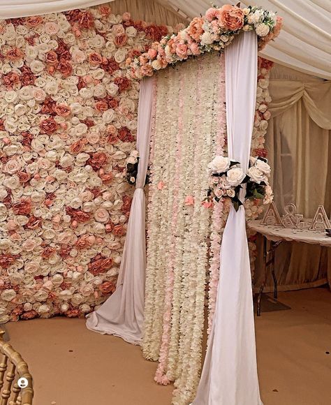 Nikah Flower Curtain, Nikkah Flower Curtain, Nikkah Curtain, Muslim Wedding Decorations, Nikah Decor, Nikah Ceremony, Hijab Style Tutorial, Flower Curtain, Desi Wedding Decor