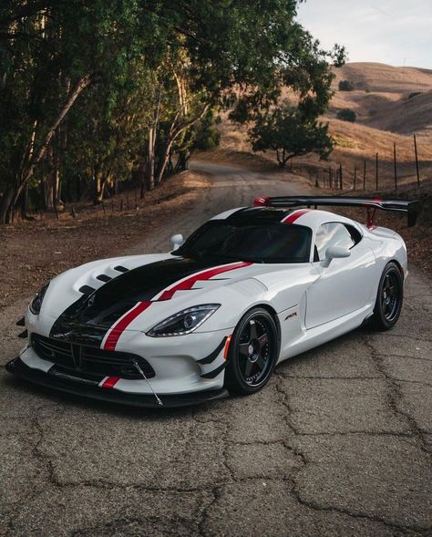 Wheels @hre_wheels owner @benzworks_serge… | Instagram Daytona Charger, Dodge Viper Acr, Two Door Jeep Wrangler, Cars Color, Hyper Cars, Dodge Srt, Best Scooter, Mopar Cars, Pimped Out Cars