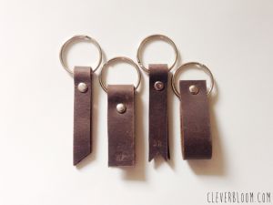 This Monogram Leather Keychain is perfect for anybody and any occasion. DIY made easy with step by step instructions and Free Patterns. Click here to get started! Llc Ideas, Leather Keychain Diy, Diy Keyring, Leather Working Projects, Leather Keychains, Diy Leather Projects, Diy Monogram, Diy For Men, Leather Crafts