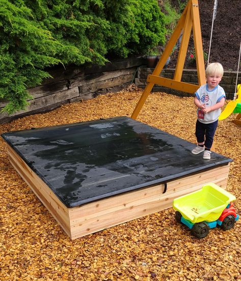 Sandbox with Cover | Ana White Sand Box Cover Ideas Diy, Sandbox Diy With Lid, Diy Sand Box With Cover For Kids, Covered Sandbox Ideas, Sandbox Cover Ideas, Sandbox Cover Diy, Diy Backyard Play, Large Sandbox With Cover, Outdoor Sandpit