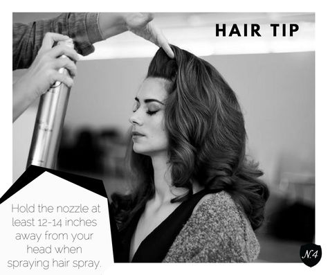 There's an art to misting! Anna Hair, Feminine Hairstyles, Salon Pictures, Bouffant Hair, Hair Brands, Love Your Hair, Foto Poses, Super Long Hair, Hair Spray