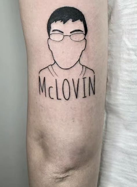 McLovin tattoo from Superbad movie aka best comedy movie to exist Superbad Tattoo, Mclovin Superbad, Superbad Movie, Minion Tattoo, Good Comedy Movies, Movie Tattoo, Comedy Movies, Funny Movies, Traditional Tattoo