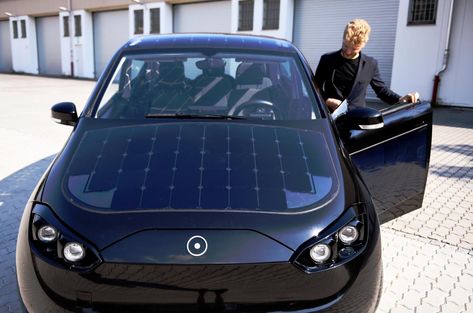 Lush Diy, Car 2022, Solar Powered Cars, Solar Power Charger, Diy Solar Panel, Solar Energy Diy, Solar Power Diy, Solar Car, Go Car