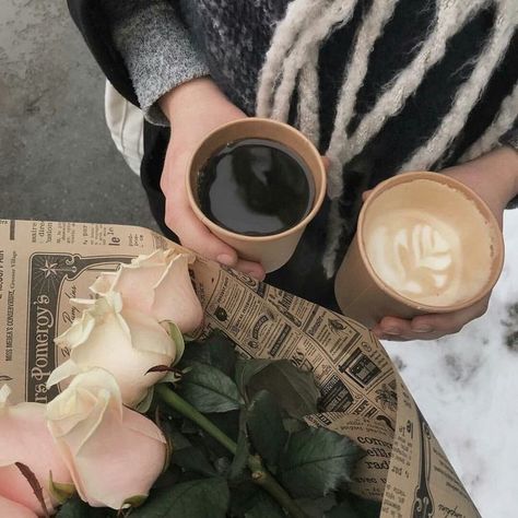 Christine Core, Flowers And Coffee, Baba Jaga, Aesthetic Flowers, Coffee Aesthetic, Academia Aesthetic, + Core + Aesthetic, Coffee Addict, Coffee Break