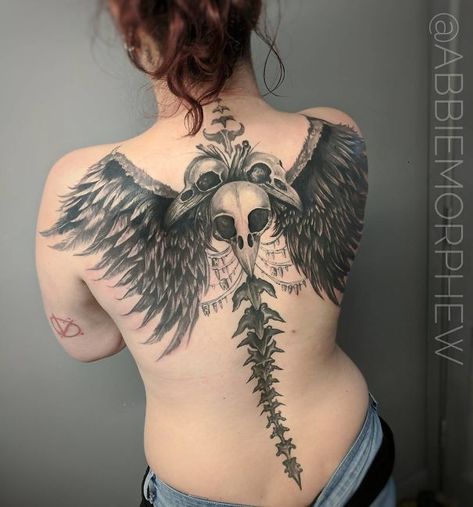 Gothic Spine Tattoos For Women, Spine Cover Up Tattoos For Women, Male Spine Tattoos, Gothic Spine Tattoo, Skeleton Spine Tattoo, Elegant Spine Tattoos, Girl Spine Tattoos, Faith Tattoo On Wrist, Small Back Tattoos