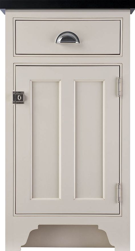 Stratford | Crown Point Door Styles beaded inset, softer edges Inset Cabinet Doors, Crown Point Cabinetry, Inset Cabinets, Cabinet Detailing, Greek Villas, Victorian Kitchen, Framed Cabinet, Face Frame, Bead Frame