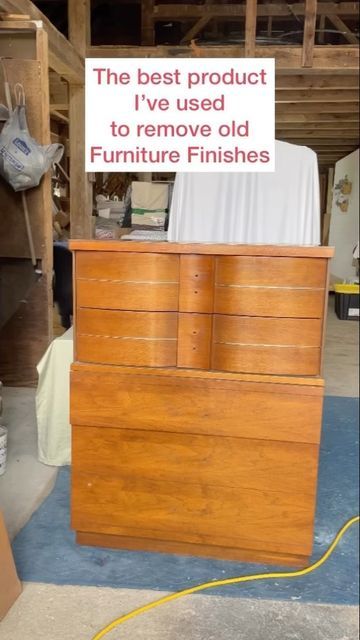 Sanding Vs Stripping Wood Furniture, How To Strip Furniture, Wood Furniture Refinishing, Best Furniture Stripping Product, Easy Off Furniture Stripping, Upcycle Antiques, Bleaching Furniture, Stripping Wood Furniture, Restore Wood Furniture