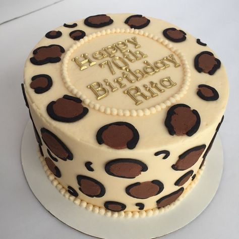 Cheetah Birthday Cakes, Cheetah Print Cakes, Aurora Party, Zebra Print Cakes, Leopard Cake, Cheetah Birthday, Leopard Birthday, Animal Print Cake, Leopard Painting