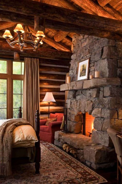 35+ Gorgeous log cabin style bedrooms to make you drool Cabin Style Bedroom, Log Cabin Bedrooms, Log Cabin Bedroom, Cabin Bedroom Decor, Cabin Fireplace, Log Cabin Interior, Cozy Log Cabin, Small Log Cabin, Rustic Log Cabin