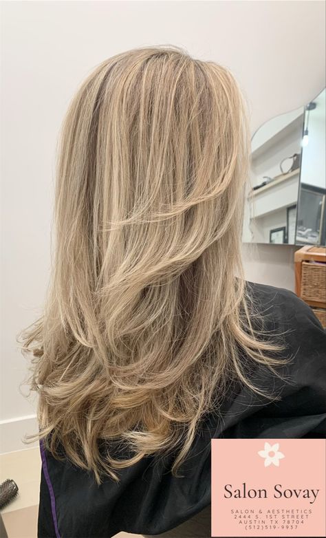 Haircut Inspiration Mid Length Layers, Blonde Lots Of Layers, Layered Blonde Highlighted Hair, Mid Length Hair Lots Of Layers, Blonde Hair Lots Of Layers, Hair With A Lot Of Layers, Blond Highlites, A Lot Of Blonde Highlights, Layered Hair From The Back