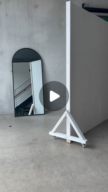 ADELAIDE CONTENT STUDIO on Instagram: "rolling into the long weekend with our new mobile backdrop 🙌🏽😍 

#backdrop #mobilebackdrop #contentstudio #adelaidestudio #studiotour #adelaidecontent" Boutique Backdrop Ideas, Background Photobooth, Content Studio, Backdrop Ideas, Studio Tour, New Mobile, Long Weekend, Photo Booth, Rolls