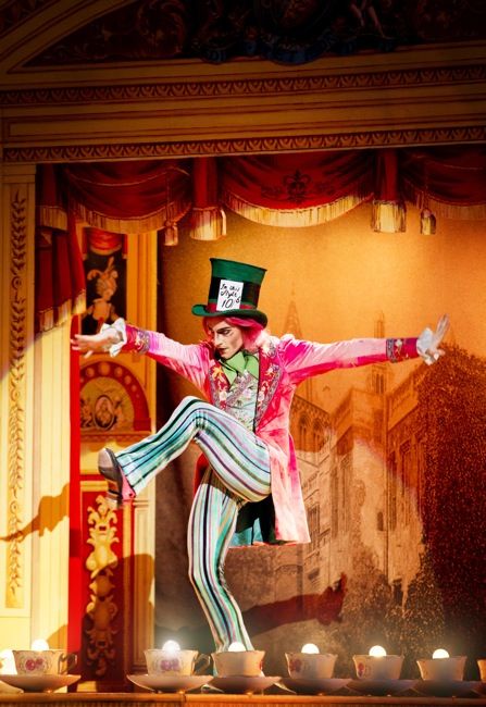 Mad Hatter Alice In Wonderland Ballet, Steven Mcrae, The Royal Opera House, Royal Opera House, The Mad Hatter, Alice In Wonderland Costume, Alice's Adventures In Wonderland, Wonderland Costumes, Arte Alien