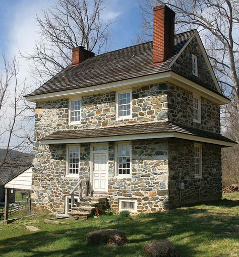 Pennsylvania Stone Farmhouses in the Brandywine Valley | Content in a Cottage Brick Farmhouse, Stone Farmhouse, Stone Cottages, Old Stone Houses, Primitive Homes, Traditional Building, Old Farm Houses, House On The Rock, Stone Cottage