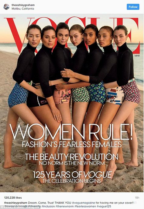 Ashley Graham has defended her first ever American Vogue cover after critics suggested she was told to pose in a certain way to make her look slimmer Photoshop Fails, Jasmine Sanders, Photoshop Fail, Liu Wen, Vogue Magazine Covers, Magazine Vogue, Mode Chanel, Jasmine Tookes, Joan Smalls