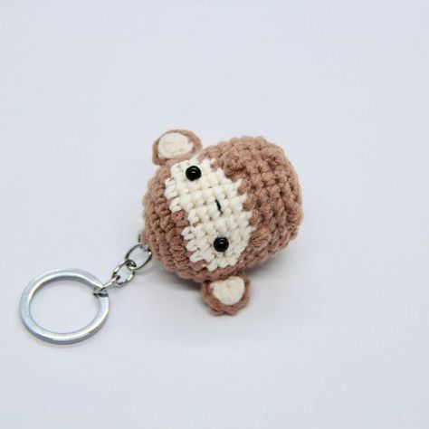 Little monkey crochet keychain Crochet toys tutorial #crochettoystutorial #crochet #crochettoy #crochetpattern #crochetpatterns 3.438 Monkey Keychain Crochet, Crochet Monkey Keychain Pattern Free, Crochet Monkey Keychain, Crochet Keychain For Men, Cupcake Crochet, Crochet Monkey Pattern, Monkey Crochet, Monkey Keychain, Crochet Cupcake