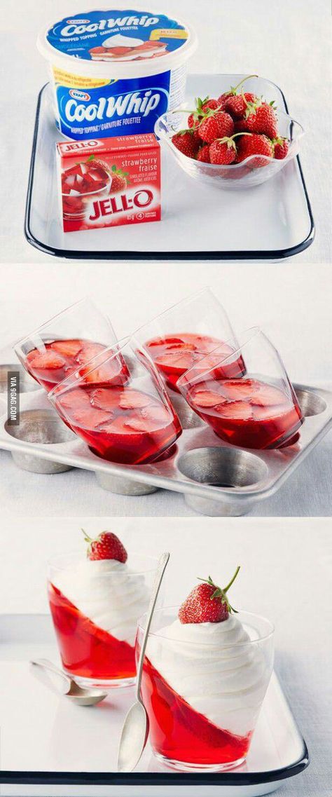 Strawberry jello desserts Sommer Mad, Jello Dessert Recipes, Jello Desserts, Good Eat, Yummy Sweets, Desert Recipes, Just Desserts, Fudge, Sour Cream