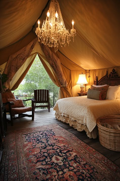 Luxury Tent Interior, Glamping Cabin Interior, Canvas Tent Camping Glamping, Yurt Glamping Luxury Camping, Bell Tent Glamping Interiors, Camping Retreat Ideas, Tent Living Full Time, Glamping Furniture, Glamping Tent Interior Ideas