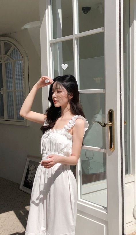 Long Dress Simple, Laid Back Outfits, Girl Fashion Style, Twin Outfits, House Clothes, Cottagecore Outfits, Fairytale Dress, Korean Dress, Ulzzang Fashion