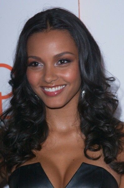 Best Prom Hairstyles, Loose Wavy Curls, Jessica Lucas, Long Weave Hairstyles, Warm Brown Hair, African American Beauty, Wavy Curls, American Hairstyles, Prom Hairstyles For Long Hair