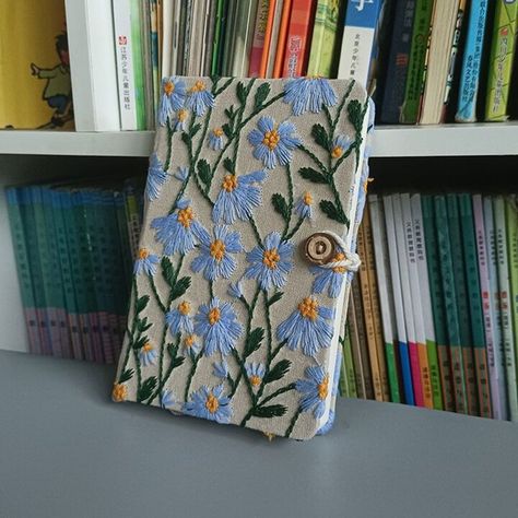 Embroidery Notebook Cover, Notebook Embroidery, Embroidery Notebook, Floral Notepad, Flower Notebook, Notebook Printing, Blank Notebook, Fabric Embroidery, Fun Hobbies