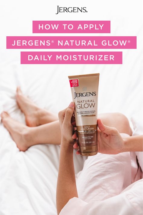 Jergens Natural Glow Before And After, Self Tanner Tips Tanning Tricks, Jergens Tanning Lotion, Jergens Natural Glow Daily Moisturizer, Best Sunless Tanner, Natural Skin Exfoliator, Fake Tan Lotion, Self Tanning Tips, Jergens Natural Glow