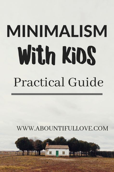 How do we do minimalism with kids? Here's a practical guide on how to get started! The Minimal Mom, Minimalism With Kids, Playroom Organisation, Minimalist Parenting, Minimalism Challenge, Minimalist Kids, Minimalism Lifestyle, Minimalist Lifestyle, Gentle Parenting