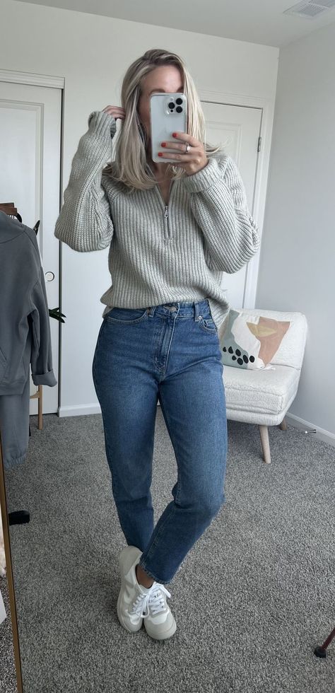 Spring Outfit Women 30s, Fashion Inspo Outfits Jeans, Relaxed Jeans Outfit Fall, Mom Style Fall 2023, Cute Knit Sweater Outfits, Light Mom Jeans Outfit Winter, Jeans With Sneakers Outfit Fall, Sweater With Sneakers Outfit, Zip Up Knit Sweater Outfit