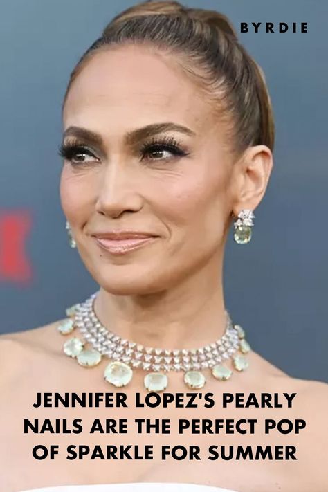 Jennifer Lopez's Pearly Nails Are the Perfect Pop of Sparkle for Summer Princess Updo, Pearly Nails, Beauty Land, Fun Manicure, Royal Blue Nails, Gel Pedicure, White Manicure, Body Hair Removal, Lip Hair