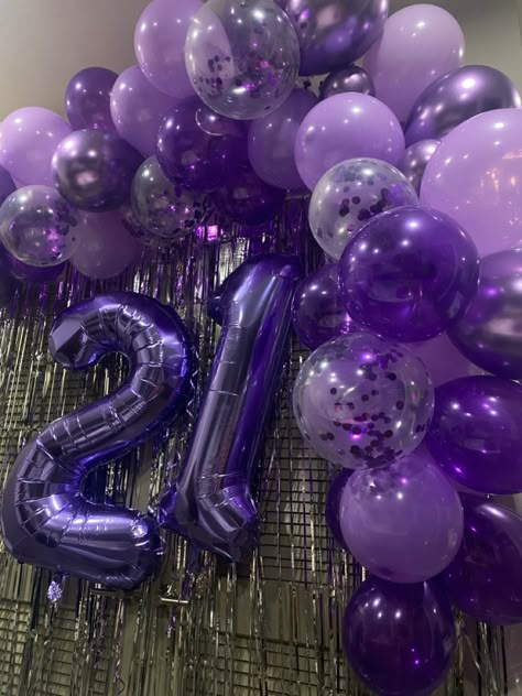 Purple N Silver Party, Purple Theme 21st Birthday, Purple 21st Birthday Decoration, 21st Birthday Ideas Purple, Balloon Garland Purple, Ombre Balloon Garland, Purple Birthday Theme, Birthday Color Theme, Purple 21st Birthday