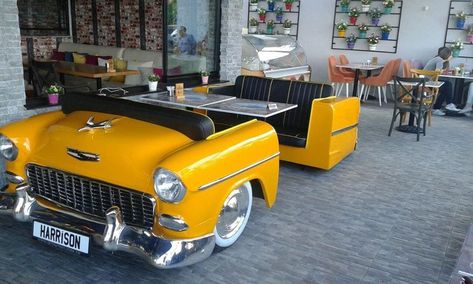 Kiosks Design, Mechanic Shop Decor, Car Themed Bedrooms, Car Bar, Garage Furniture, Futuristic Shoes, Car Diy, Car Part Furniture, Automotive Furniture