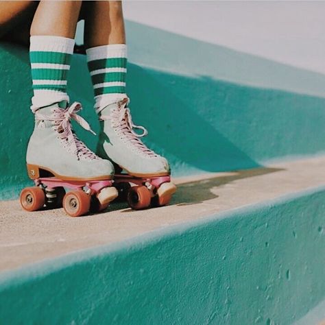 Roller Skating Aesthetic, Skating Aesthetic, Roller Skates, Roller Skating, Skating, Cement, Skateboard, Socks, Wall