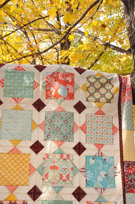 Quilt Big, Block Quilts, Big Block Quilts, Layer Cake Quilts, Square Dance, Quilts Ideas, Scrappy Quilts, Quilt Block Patterns, Printed Quilt