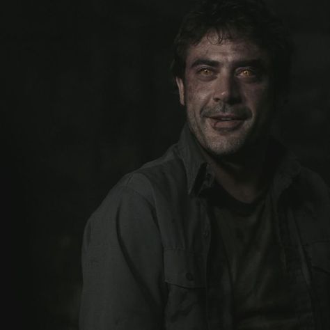 #supernatural #johnwinchester #azazel Azazel Supernatural, Devils Trap, John Winchester, Jeffrey Dean, Jeffrey Dean Morgan, Super Natural, Winchester, Supernatural, Favorite Tv Shows