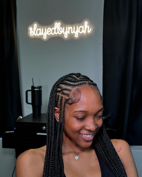 Freestyle Tribal Braids 😍😍😍 So pretty 🤭 , this can be booked up under “ tribal / fulani braids “ ! can be done with either twist or knotless ! - September Bookings are open , Press “ Book Now “ To Book !🧚🏽‍♀️ - Don’t miss out for the special coming up for september 🍒 Hairstylist : @slayedbynyah ⭐️ - #atlbraider #atlhairstylist #atlbraids #tribalbraids #tribalbraidstyle #knotless #atlknotlessbraids #atlknotless #atlknotlessbraider #southfultonbraider #knotlessatl #feedinbraidsatlanta #feedinb... Flat Twist Braids, Braids Medium Size, Braids Medium, Medium Knotless, Goddess Braids Hairstyles, Rope Twist, Flat Twist, New Hairstyles, Twist Braids