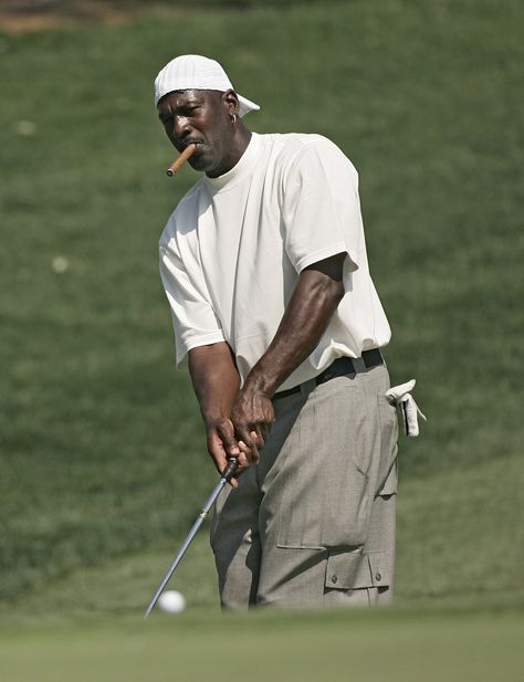 Michael Jordan's Best Golf Outfits | POPSUGAR Fashion Michael Jordan Golf, Dad Fits, Mens Golf Fashion, Jordan Golf, Golf Photography, Golf Inspiration, Foto Top, Golf Vest, Nba Fashion