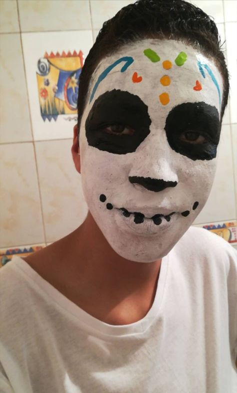 Cute Halloween Makeup Ideas, Calavera Makeup, Halloween Maquillaje, Catrina Makeup, Cute Halloween Makeup, Halloween Makeup Ideas, Cute Ghosts, Quinceanera Dresses Pink, Male Makeup