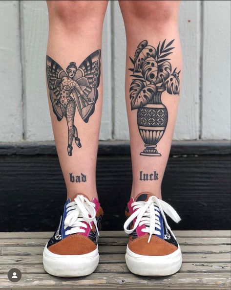 Traditional Tattoo Vase, Vans Tattoo, Old School Tattoos, Shin Tattoo, Traditional Tattoo Sleeve, Traditional Tattoo Design, Traditional Tattoo Art, Knee Tattoo, Leg Tattoo